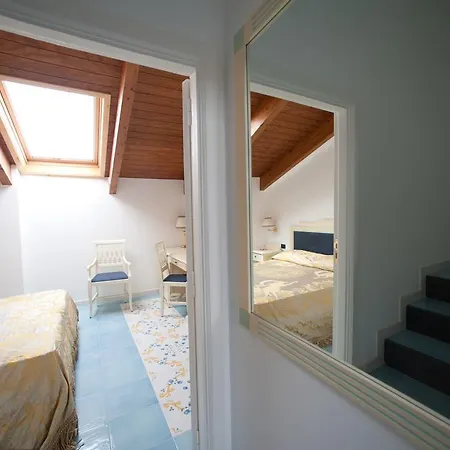 Palazzo Della Monica Apartament Vietri