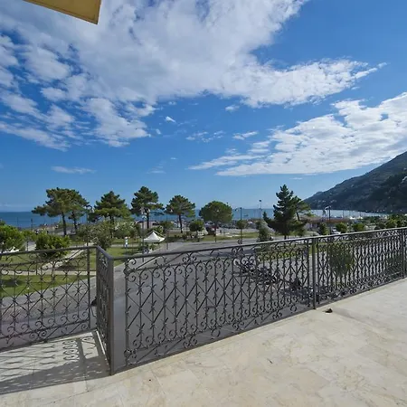 Apartment Palazzo Della Monica Vietri sul Mare