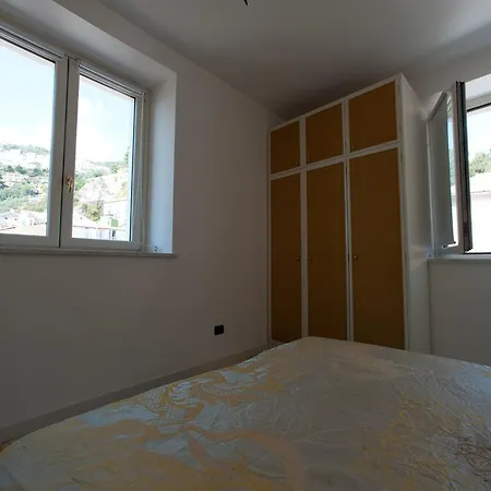 Apartment Palazzo Della Monica *