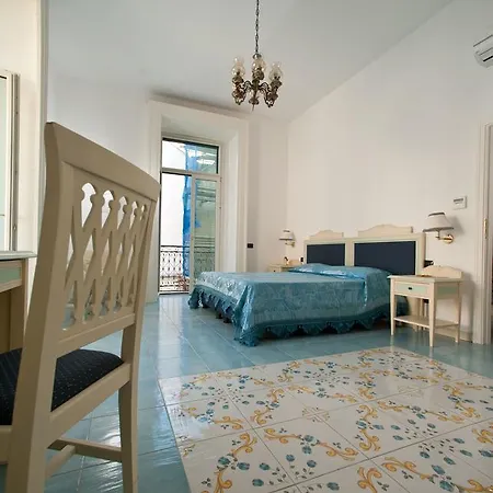 Apartment Palazzo Della Monica Vietri sul Mare